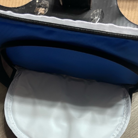 Blue Budlight Cooler Bag - Picture 6 of 6